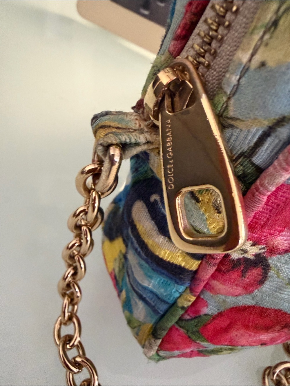 Dolce & Gabbana Pink Floral Crossbody with Gold Chain - Picture 4 of 9